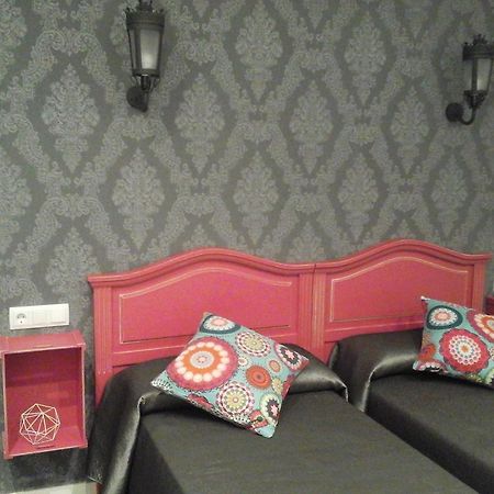 Hostal Don Alfonso Мадрид Экстерьер фото