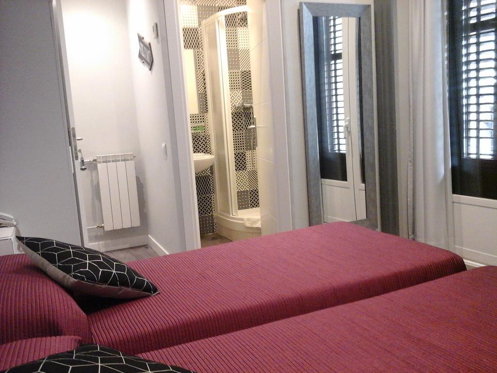 Hostal Don Alfonso Мадрид Экстерьер фото